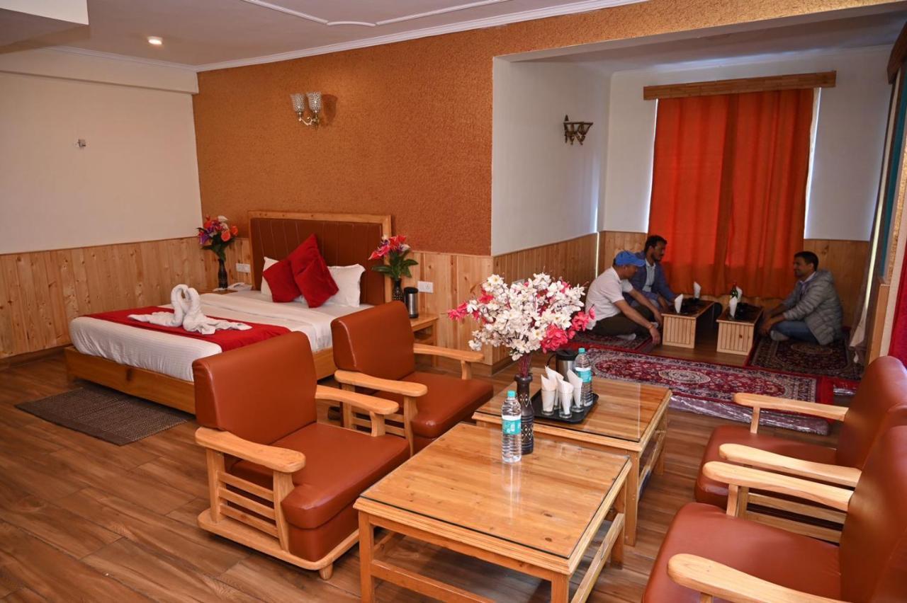 Hotel Seven Hills Manali Luaran gambar