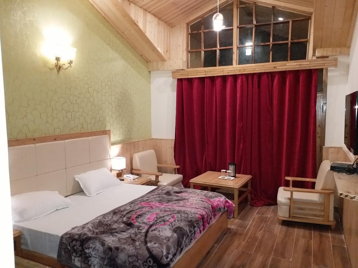 Hotel Seven Hills Manali Luaran gambar