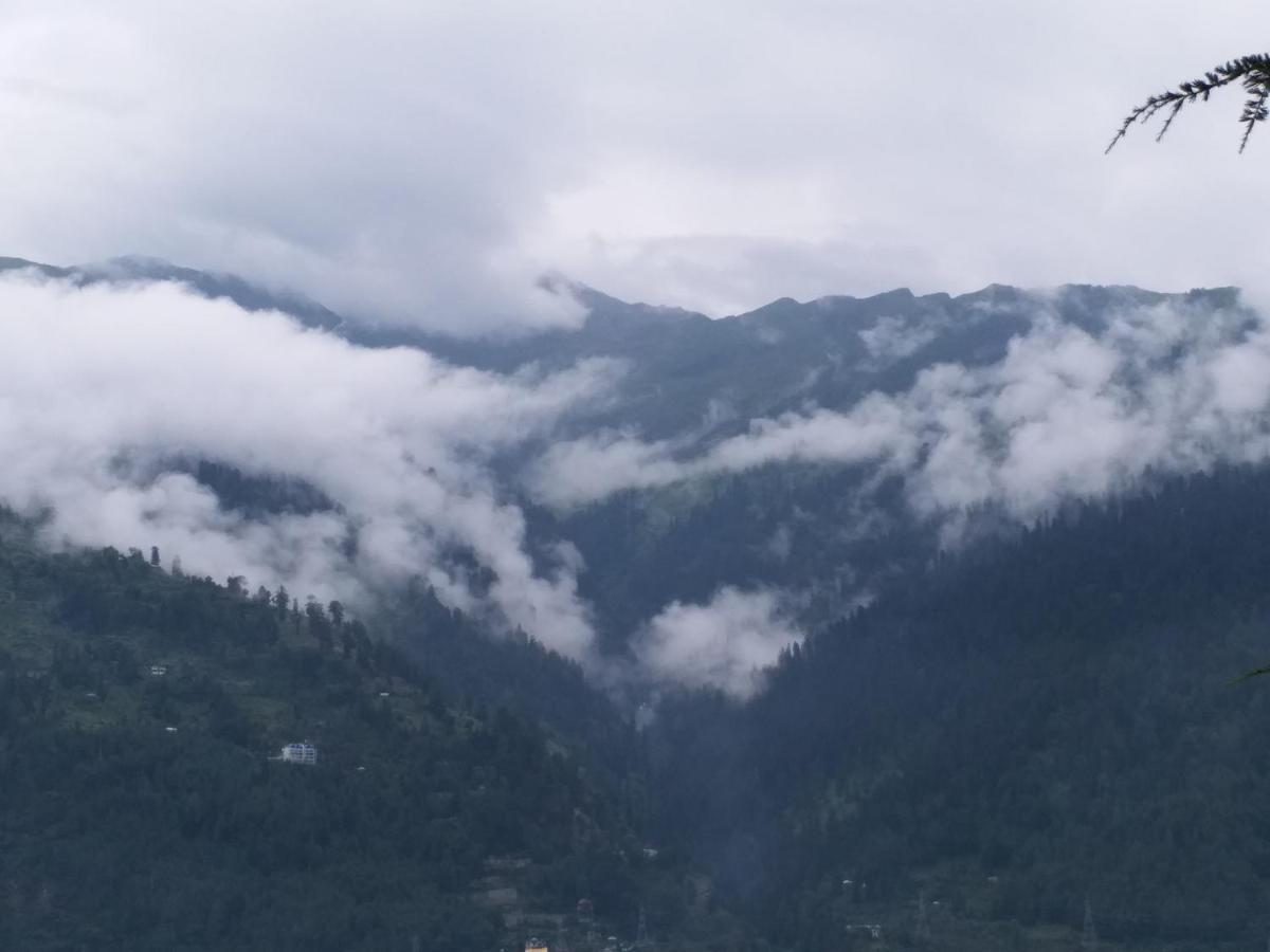 Hotel Seven Hills Manali Luaran gambar